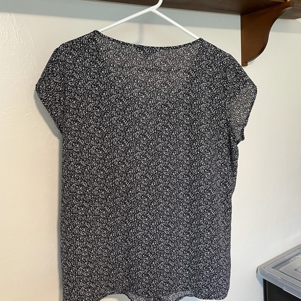 Express Top - Picture 3 of 3